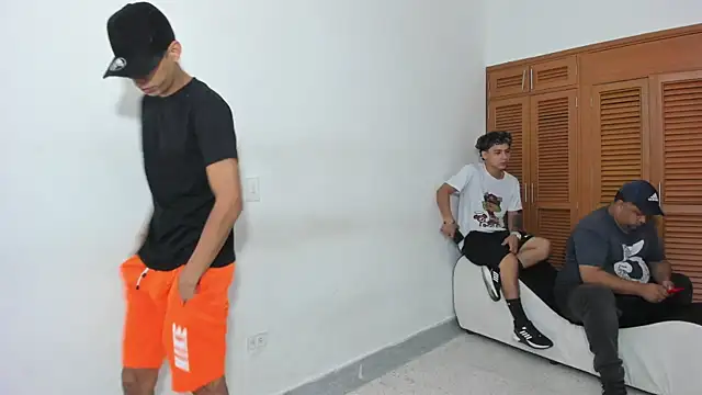 brutal sex room2k online show from 10-12-25, 12:59