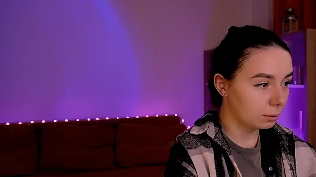 Di na Bell online show from 09-24-25, 05:33