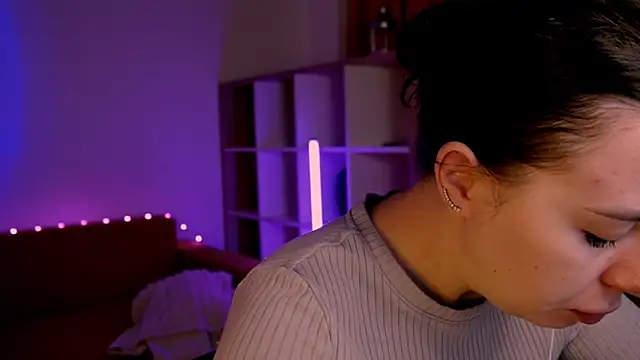 Di na Bell online show from 10-08-25, 05:38