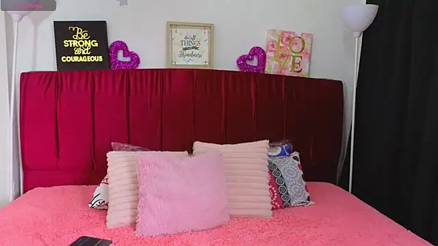 cuteeimy online show from 06-11-26, 07:34