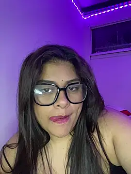 Snapshot of NattashaMore_0719 chatting on 09-17-25, 06:59 NattashaMore 0719 online show from 09-17-25, 06:59