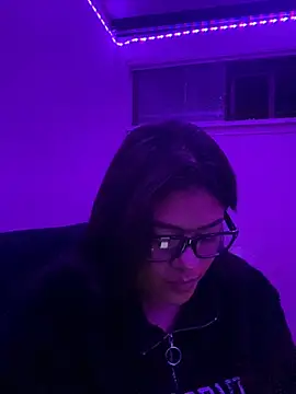 Snapshot of NattashaMore_0719 chatting on 10-13-25, 03:17 NattashaMore 0719 online show from 10-13-25, 03:17