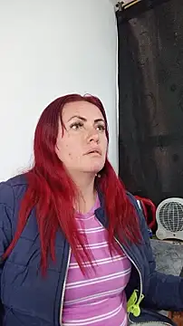 carolinhe  online show from 11-15-25, 06:26