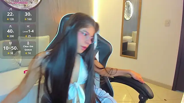 carlina 15 online show from 04-25-26, 07:11