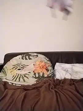 Snapshot of we_are_fucking_serious chatting on 10-29-25, 03:53 we are fucking serious online show from 10-29-25, 03:53