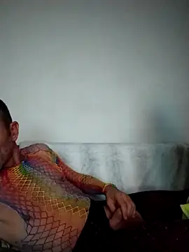 Snapshot of we_are_fucking_serious chatting on 11-24-25, 04:12 we are fucking serious online show from 11-24-25, 04:12