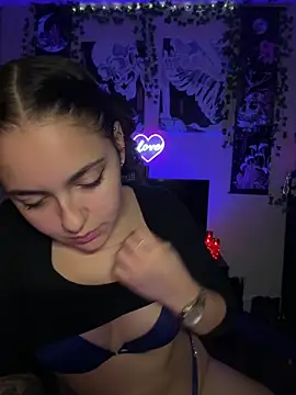 babykalirose online show from 06-10-26, 03:39