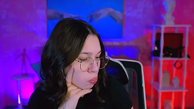 Snapshot of KimClarks_ chatting on 11-15-25, 10:12 KimClarks online show from 11-15-25, 10:12