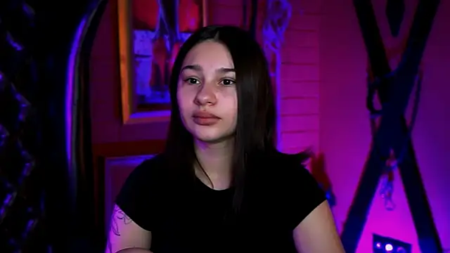 Snapshot of KimClarks_ chatting on 12-04-25, 09:29 KimClarks online show from 12-04-25, 09:29