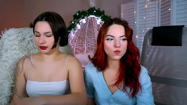 Snapshot of KimClarks_ chatting on 01-11-26, 10:09 KimClarks online show from 01-11-26, 10:09