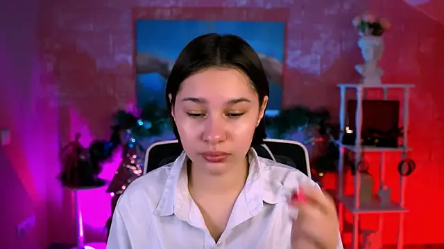 Snapshot of KimClarks_ chatting on 01-13-26, 08:41 KimClarks online show from 01-13-26, 08:41