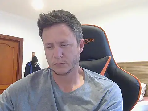 TroyDieselXXX online show from 09-20-25, 04:57