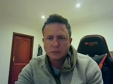 TroyDieselXXX online show from 07-29-26, 06:17