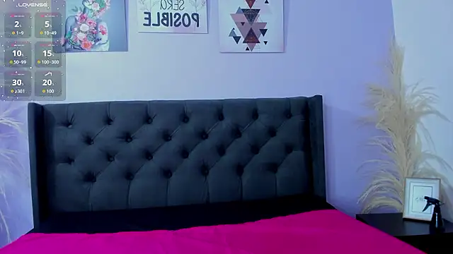 GiannaSlimJB online show from 03-06-26, 03:25