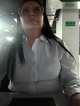 Romina693 online show from 11-11-25, 06:46