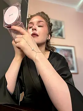 KellyKeler online show from 01-16-26, 10:19