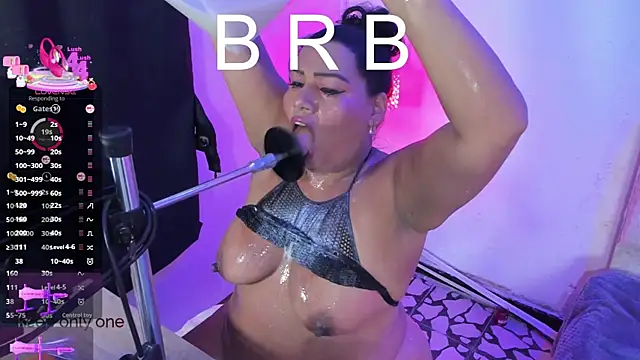 Snapshot of bigboobs_violeta chatting on 01-06-26, 09:18 bigboobs violeta online show from 01-06-26, 09:18