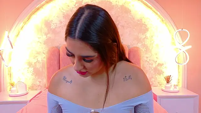 JasmineRhodes online show from 02-02-26, 01:32