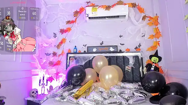 SwettRenata  online show from 10-28-25, 12:30