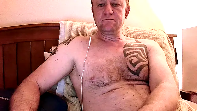 Snapshot of Yournaughty chatting on 02-23-26, 05:27 Yournaughty online show from 02-23-26, 05:27