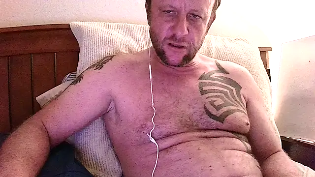 Snapshot of Yournaughty chatting on 07-07-26, 07:23 Yournaughty online show from 07-07-26, 07:23