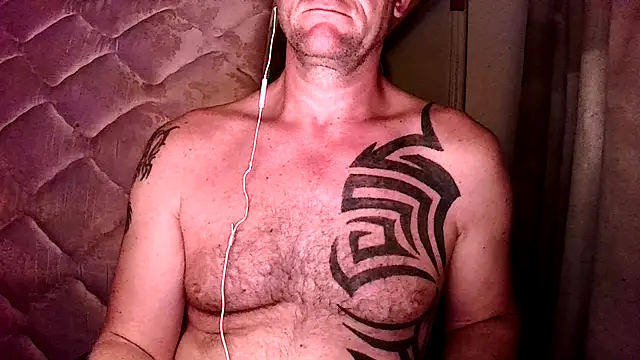 Snapshot of Yournaughty chatting on 07-24-26, 05:38 Yournaughty online show from 07-24-26, 05:38