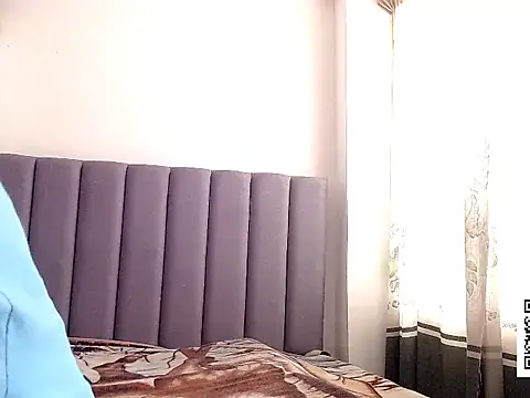 Snapshot of saara_johnson496 chatting on 01-13-26, 02:22 saara johnson496 online show from 01-13-26, 02:22