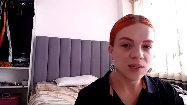 saara johnson496 online show from 06-17-26, 01:56
