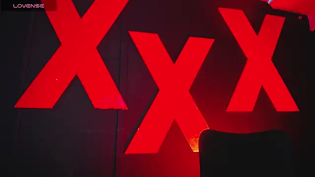 Snapshot of abrilbigcock chatting on 03-09-26, 02:37 abrilbigcock online show from 03-09-26, 02:37