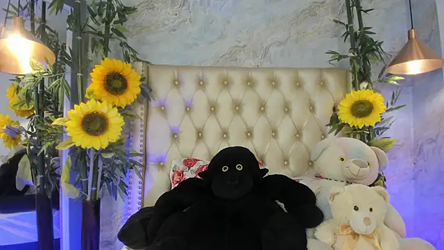 LittleeJaz online show from 03-06-26, 04:09