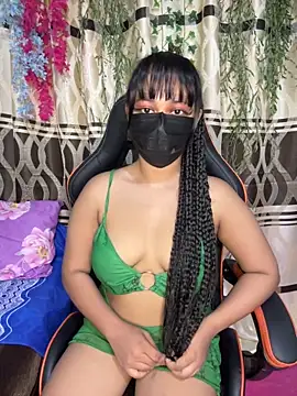 Ariana  Marie online show from 11-17-25, 10:54