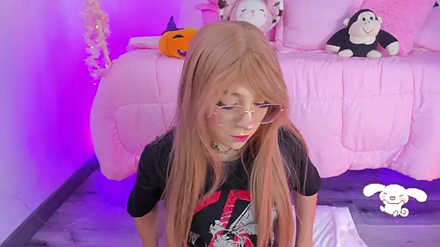 hannacutegod online show from 11-19-25, 06:02