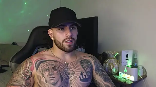 Ades Lowe online show from 03-25-26, 07:14