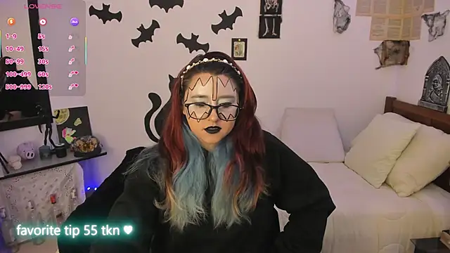 Snapshot of Cherry_blush_ chatting on 10-27-25, 07:07 Cherry blush online show from 10-27-25, 07:07