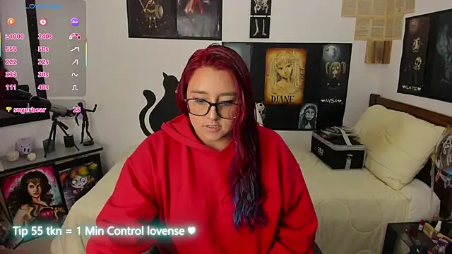 Snapshot of Cherry_blush_ chatting on 11-26-25, 11:50 Cherry blush online show from 11-26-25, 11:50