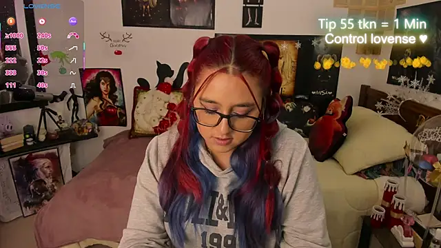 Snapshot of Cherry_blush_ chatting on 12-18-25, 08:48 Cherry blush online show from 12-18-25, 08:48