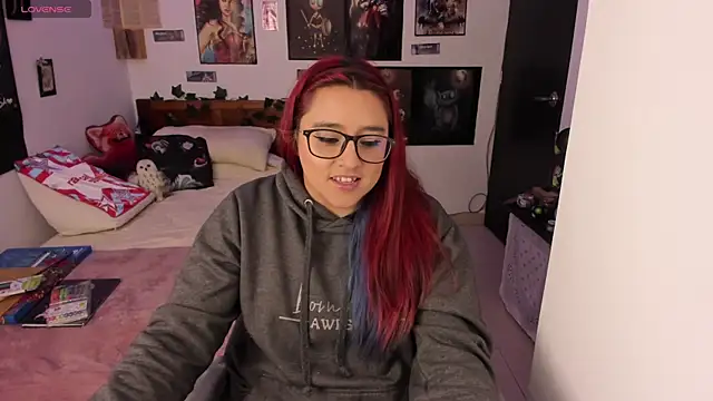 Snapshot of Cherry_blush_ chatting on 01-08-26, 09:39 Cherry blush online show from 01-08-26, 09:39