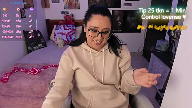 Snapshot of Cherry_blush_ chatting on 02-02-26, 11:14 Cherry blush online show from 02-02-26, 11:14