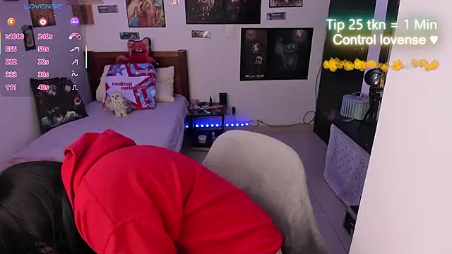 Snapshot of Cherry_blush_ chatting on 02-04-26, 08:58 Cherry blush online show from 02-04-26, 08:58