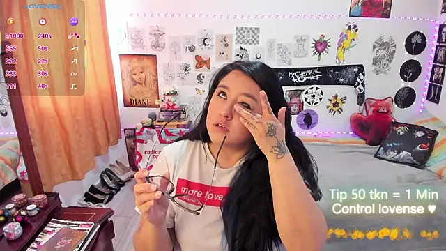 Snapshot of Cherry_blush_ chatting on 03-02-26, 09:43 Cherry blush online show from 03-02-26, 09:43