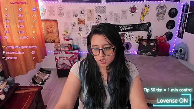 Cherry blush  online show from 05-16-26, 07:34