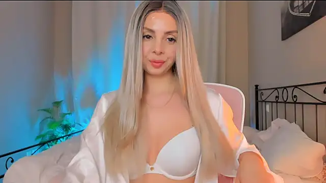 Snapshot of VelvetEliza chatting on 10-27-25, 09:30 VelvetEliza online show from 10-27-25, 09:30