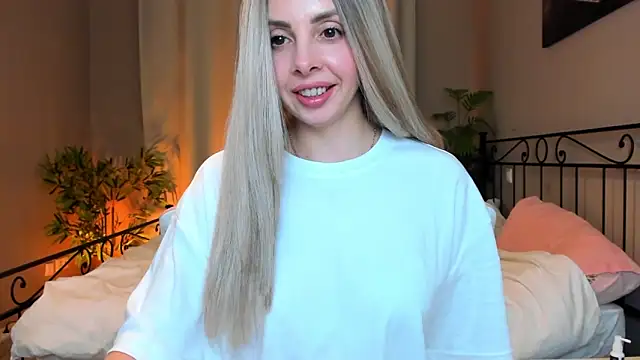 Snapshot of VelvetEliza chatting on 03-10-26, 09:20 VelvetEliza online show from 03-10-26, 09:20