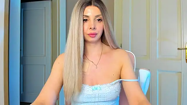 Snapshot of VelvetEliza chatting on 03-13-26, 09:43 VelvetEliza online show from 03-13-26, 09:43