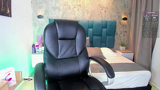 Snapshot of susanasmith18 chatting on 11-24-25, 09:47 susanasmith18 online show from 11-24-25, 09:47