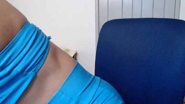 Snapshot of Stronggsexy chatting on 12-05-25, 05:20 Stronggsexy online show from 12-05-25, 05:20