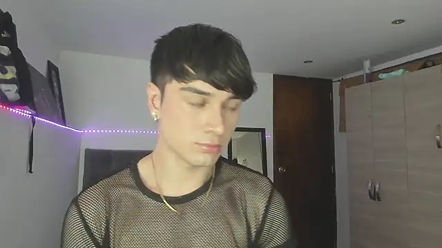 stevve 14 online show from 10-25-25, 03:47