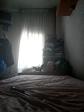 Hottiesophie online show from 04-22-26, 02:51