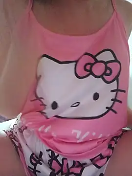 Hottiesophie online show from 07-22-26, 04:43