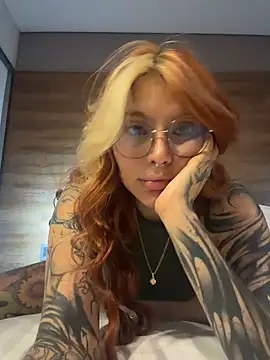 YunoRose  online show from 04-26-26, 02:53